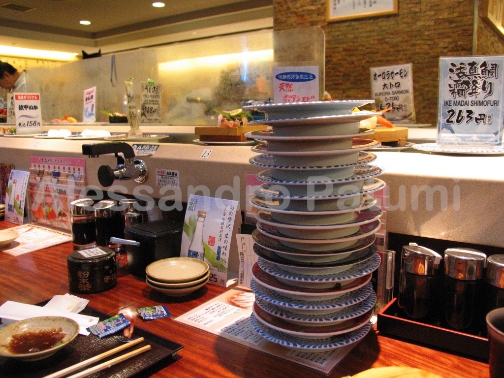 Kaiten restaurant, Tokyo, Japan