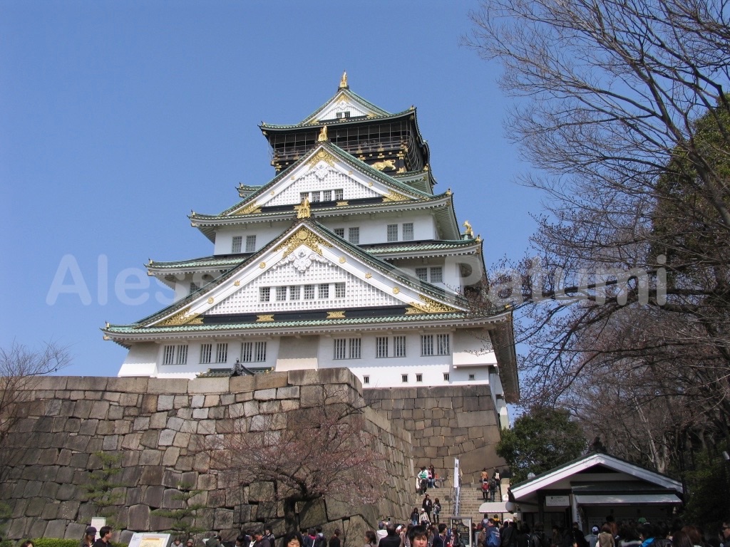 Osaka temple